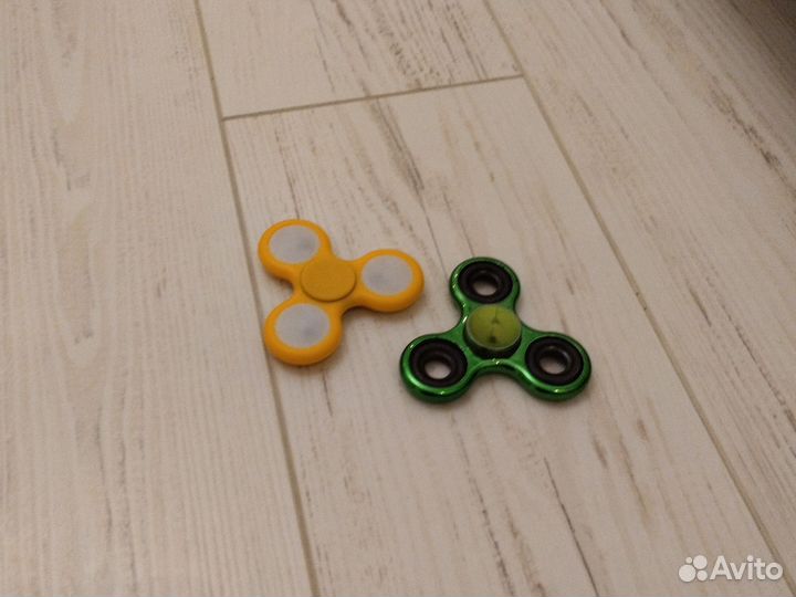 Спиннеры 2 шт