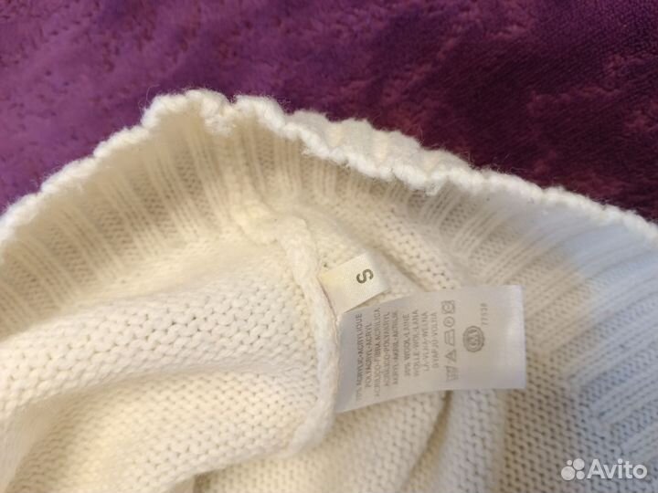 Свитер женский