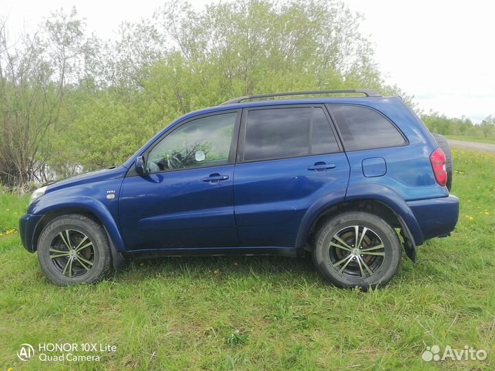 Toyota RAV4 2.0 AT, 2003, 264 000 км