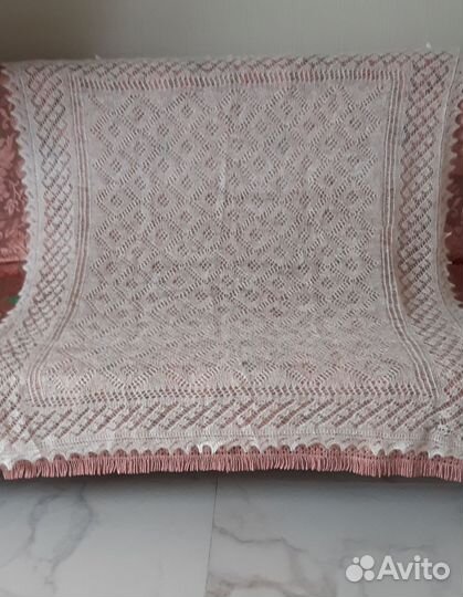 Пуховый платок шаль