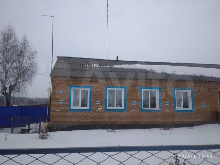 Коттедж 137 м² на участке 15 сот.