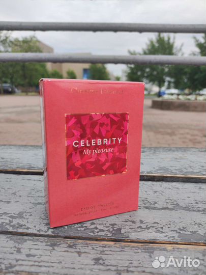 Женские духи celebrity