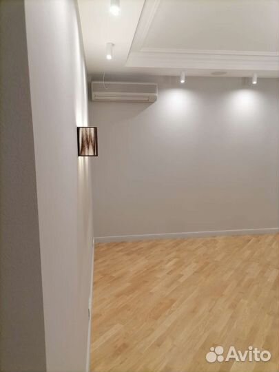 Малярные работы Поклейка обоев Шпаклевка