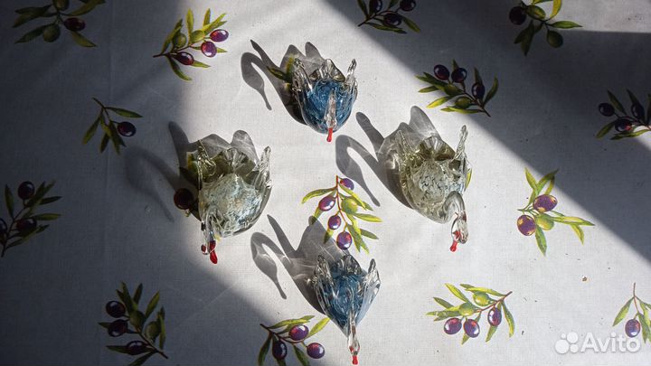 Статуэтки лебеди стекло СССР