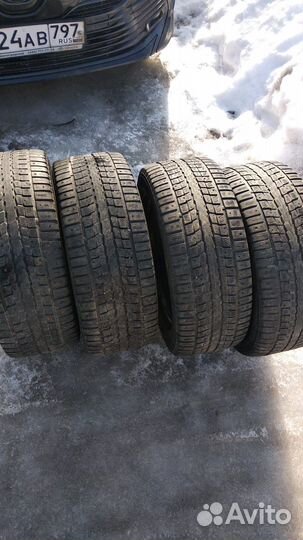 Dunlop SP Winter Ice 07 215/55 R16 97