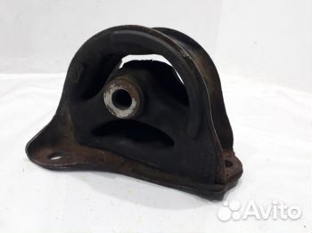 Опора двигателя Хонда CR-V 1