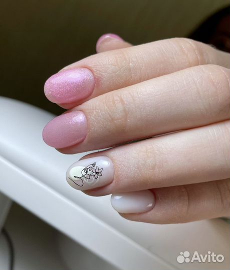 Маникюр, покрытие гель лаком