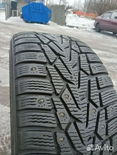 Nokian Tyres Hakkapeliitta 7 225/40 R18 92T