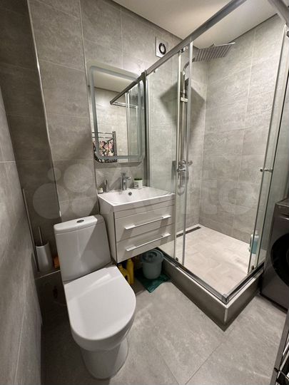 4-к. квартира, 99 м², 5/5 эт.