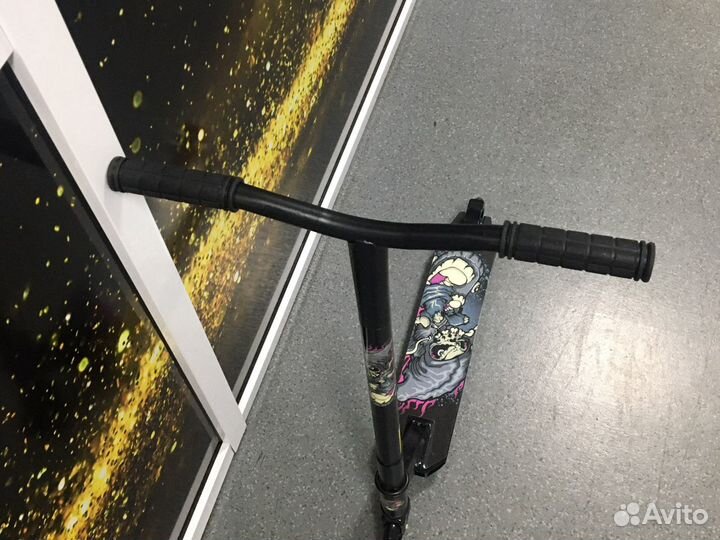 Самокат трюковый Scooter Monster