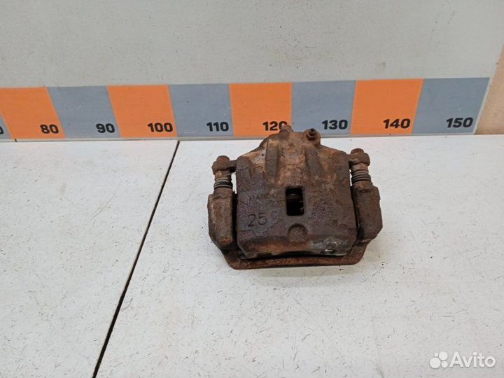 Суппорт передний левый Hyundai Sonata 4 G4GC