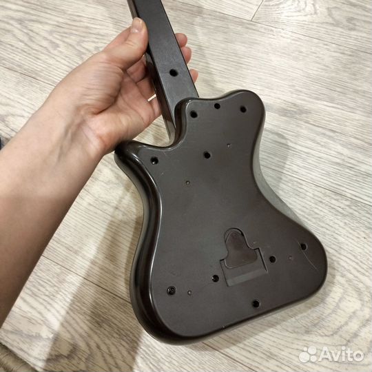 Гитары детские 2 штуки