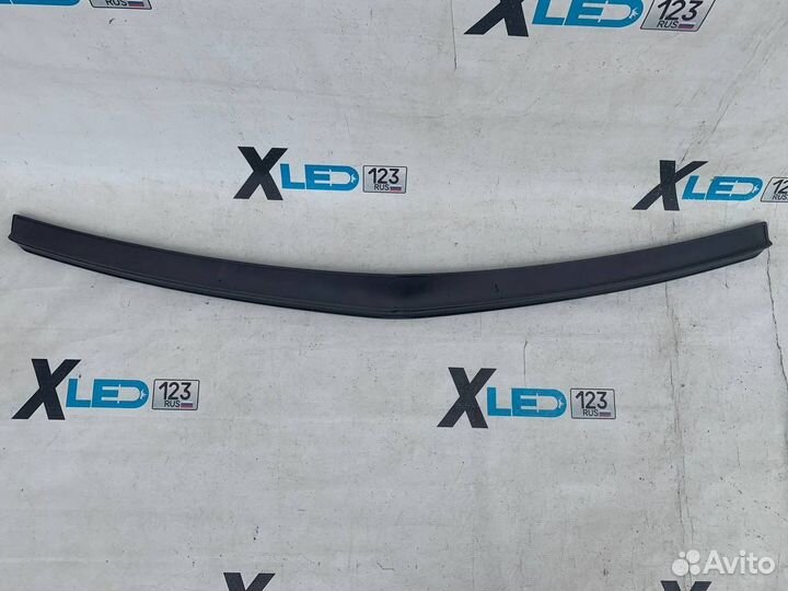 Спойлер Mercedes E212 W212 AMG дорестайлинг черный