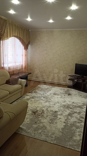 2-к. квартира, 57 м², 7/15 эт.