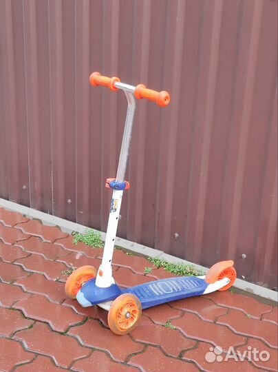 Самокат детский трехколесный Oxelo B1 500 V2