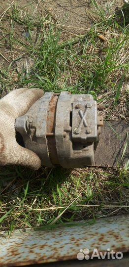 Продам генератор на москвич