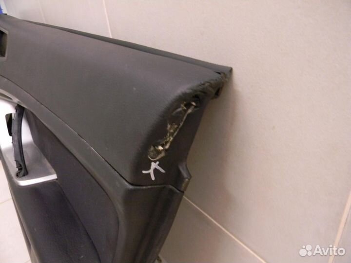 Обшивка двери передней правой Legacy Outback (B13)