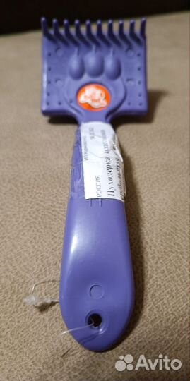 Расчески. Пуходерка. Миски. Подстилки. Варежка