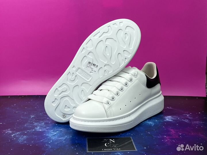 Alexander McQueen Oversized Sneaker White Black