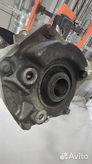 Редуктор Раздаточный кпп (раздатка) Ford Kuga, 200