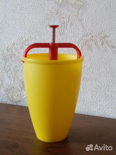 Дозатор для выпечки пончиков