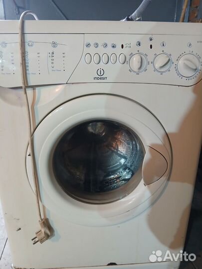 Стиральная машина бу indesit на запчасти