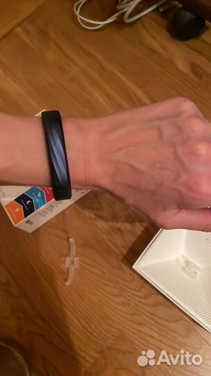 Jawbone up3 фитнес браслет