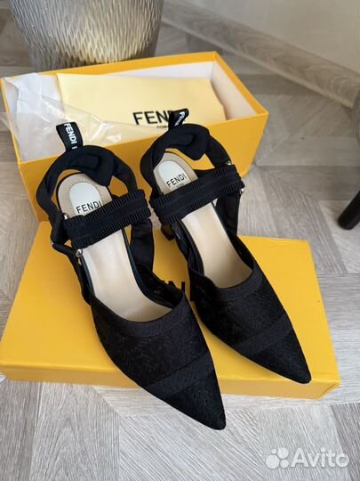 Туфли Fendi 37