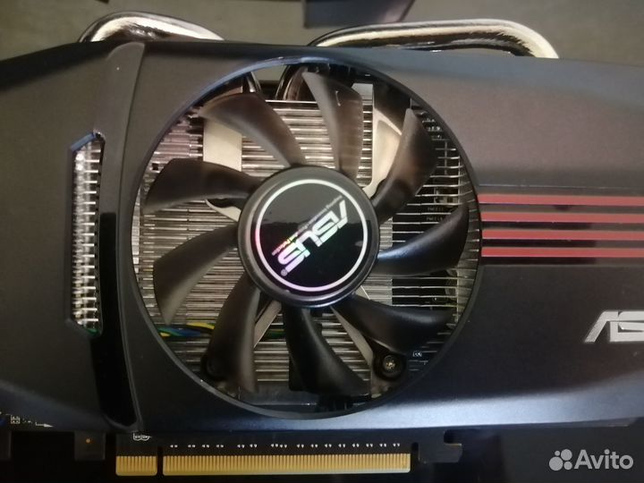 Видеокарта asus nvidia 550 TI 1gb DDR5