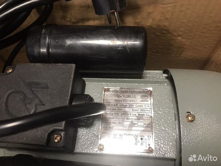 Зернодробилка молотковая зерна, сена «9-FP»