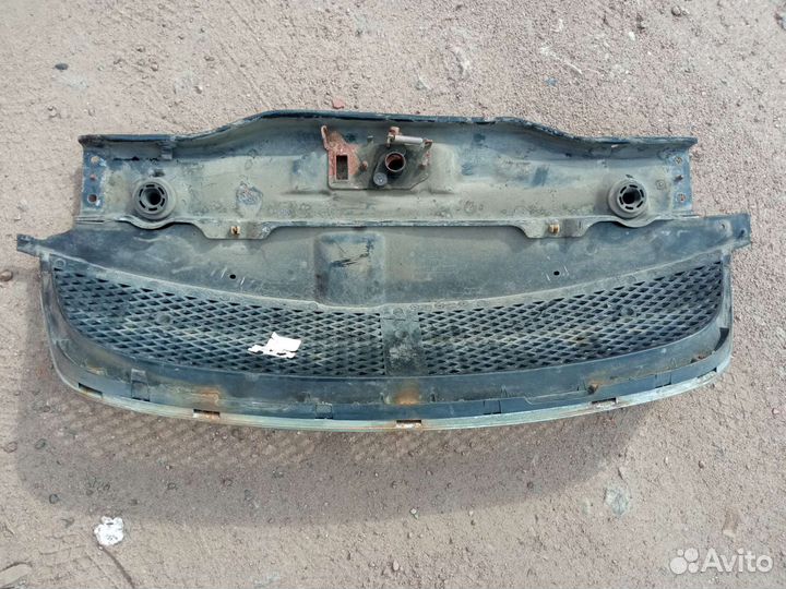 Решетка радиатора Chevrolet Lacetti