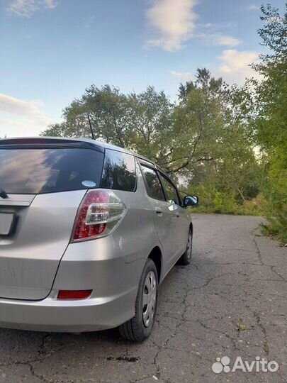 Honda Fit Shuttle 1.5 CVT, 2014, 51 000 км