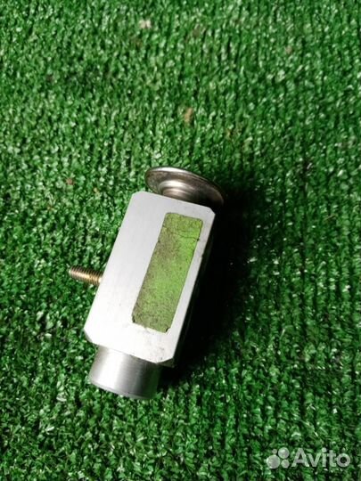 Клапан кондиционера Mercedes-Benz S300 W140 M104