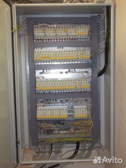 Инженер-Электрик