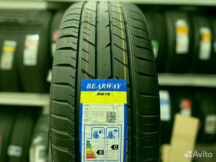 Bearway BW118 285/30 R21 146U