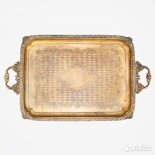 Много Подносов латунь антиквариат и серебрение