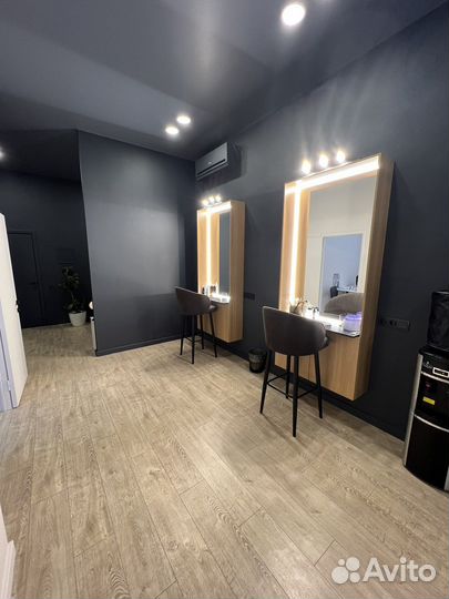 Аренда места бровист / визажист