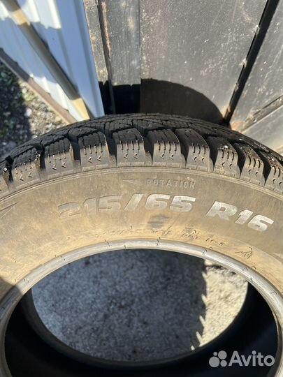 Formula Ice 215/65 R16
