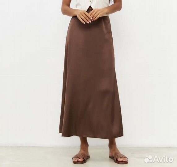 Юбки атласные