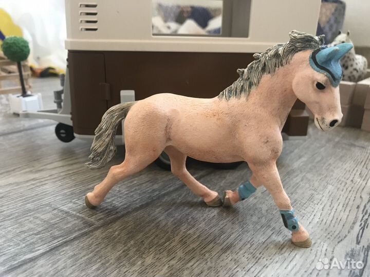 Фигурки лошадей schleich collecta