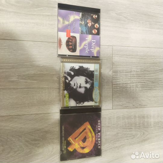 Большая коллекция, CD и DVD дисков рок музыки