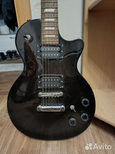 Электрогитара