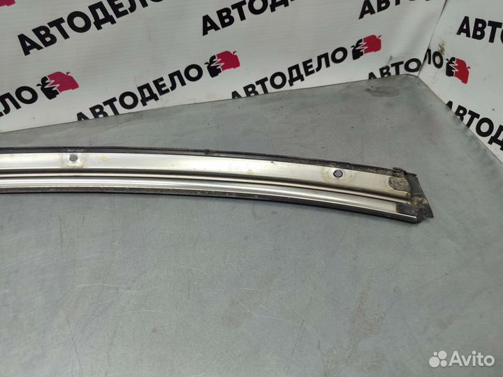 Молдинг заднего стекла Nissan Almera N15 1998 г.в