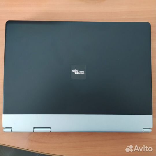 Ноутбук Fujitsu Siemens Amilo Pro V2035 (Германия)