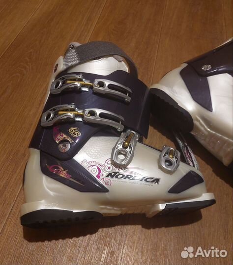Горнолыжные ботинки nordica