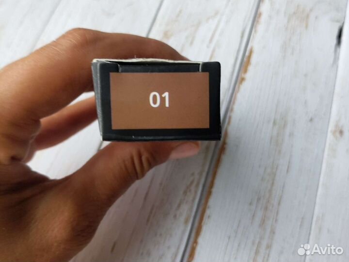 Стойкий лайнер карандаш для бровей Shinewell