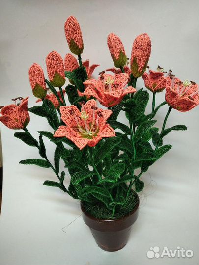 Цветы и деревья из бисера