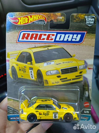 Hot wheels машинки