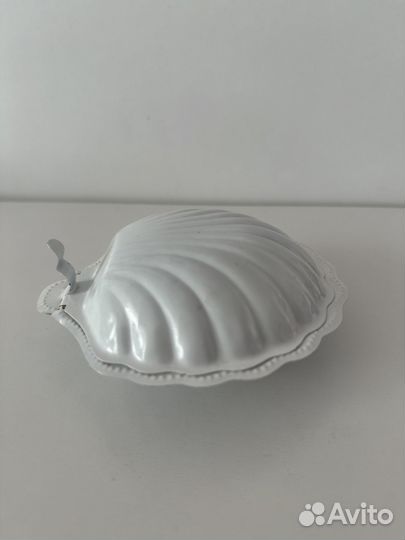 Икорница, масленка Ракушка (Испания), белоснежная