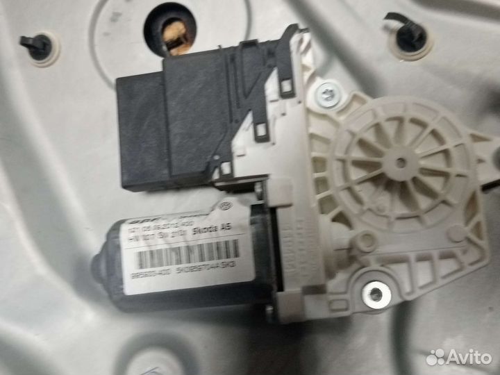 Стеклоподьемник Skoda Octavia A5